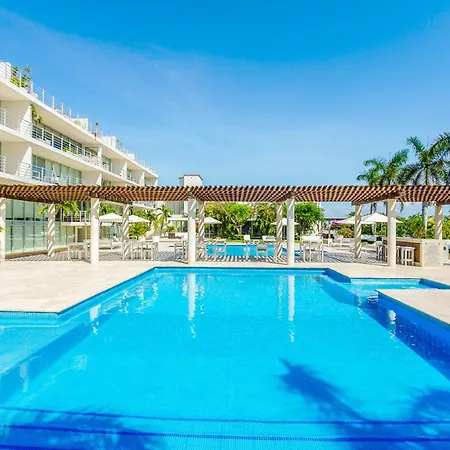 Gorgeous Magia Beachside Condos By Stella Rentals!